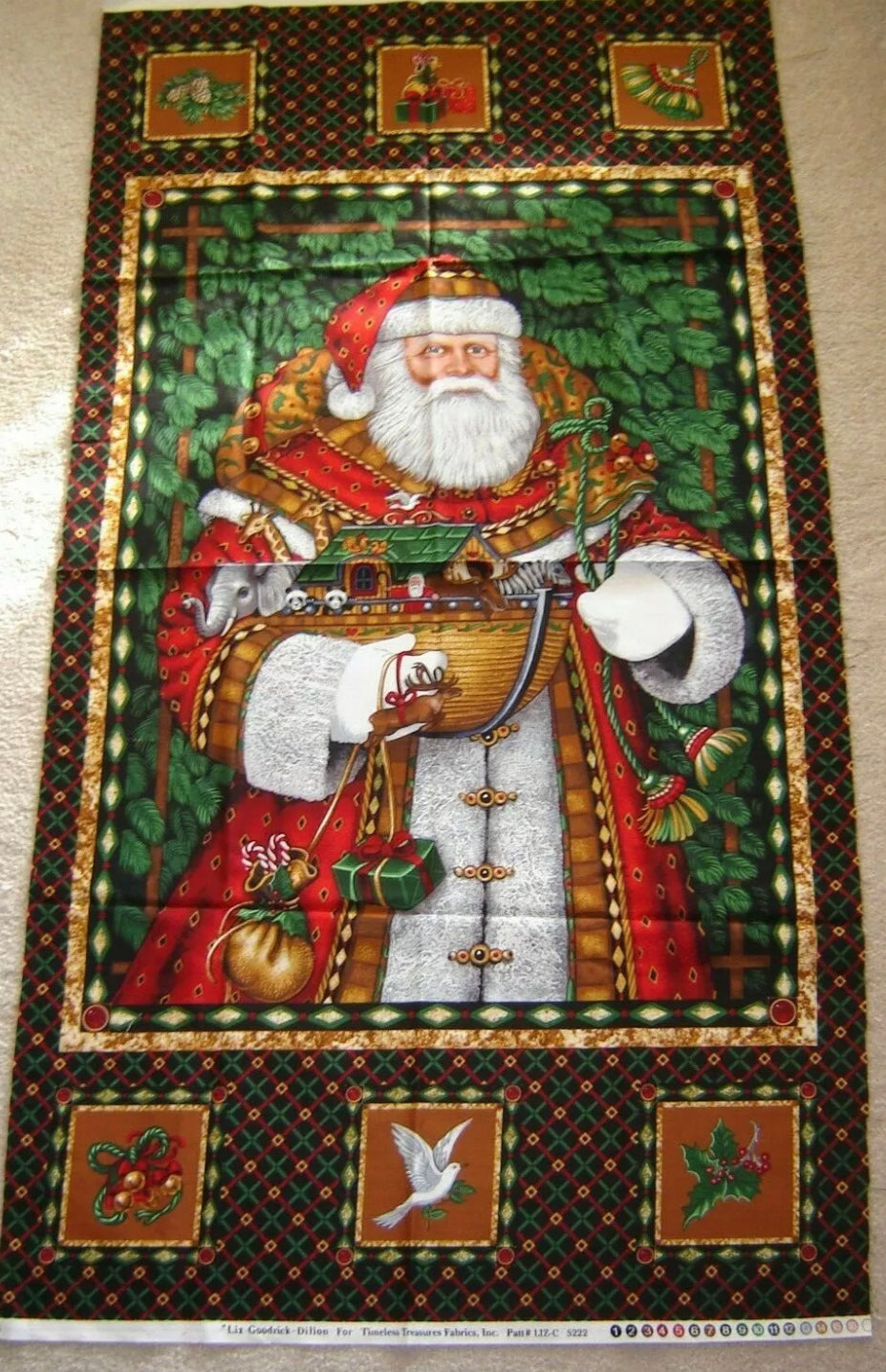 Vintage Christmas Santa Scenes Fabric Panels Quilt Pillow Squares